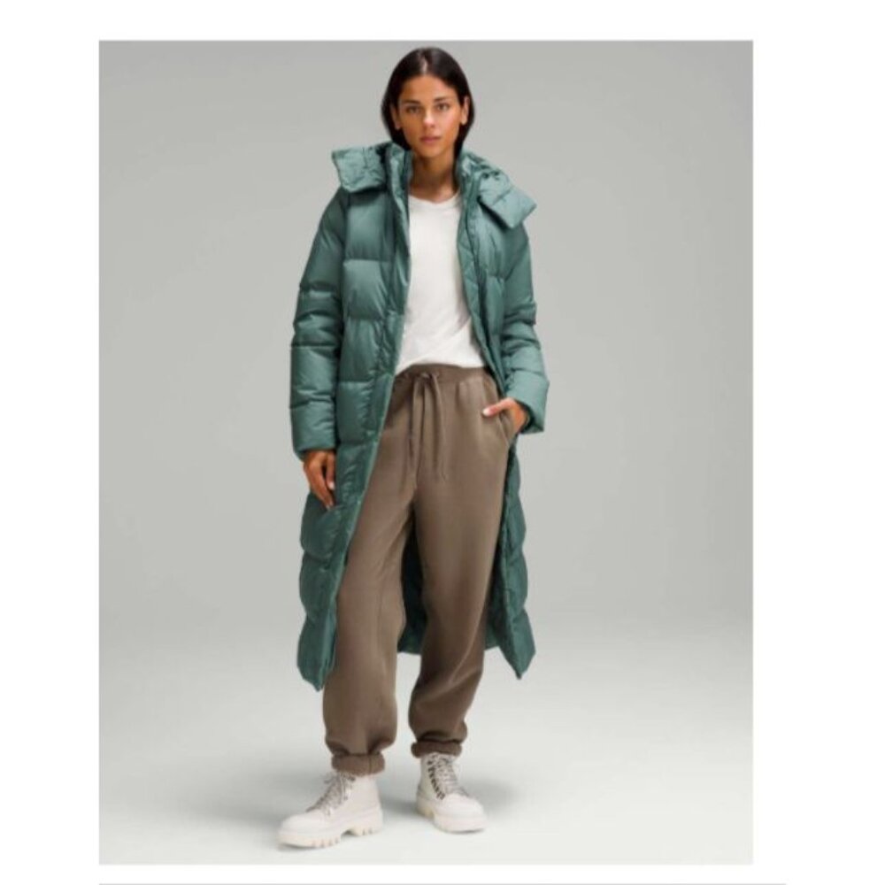 NWT Lululemon Wunder Puff Long parka 600 DOWN FILL Medium Forest green Size 6